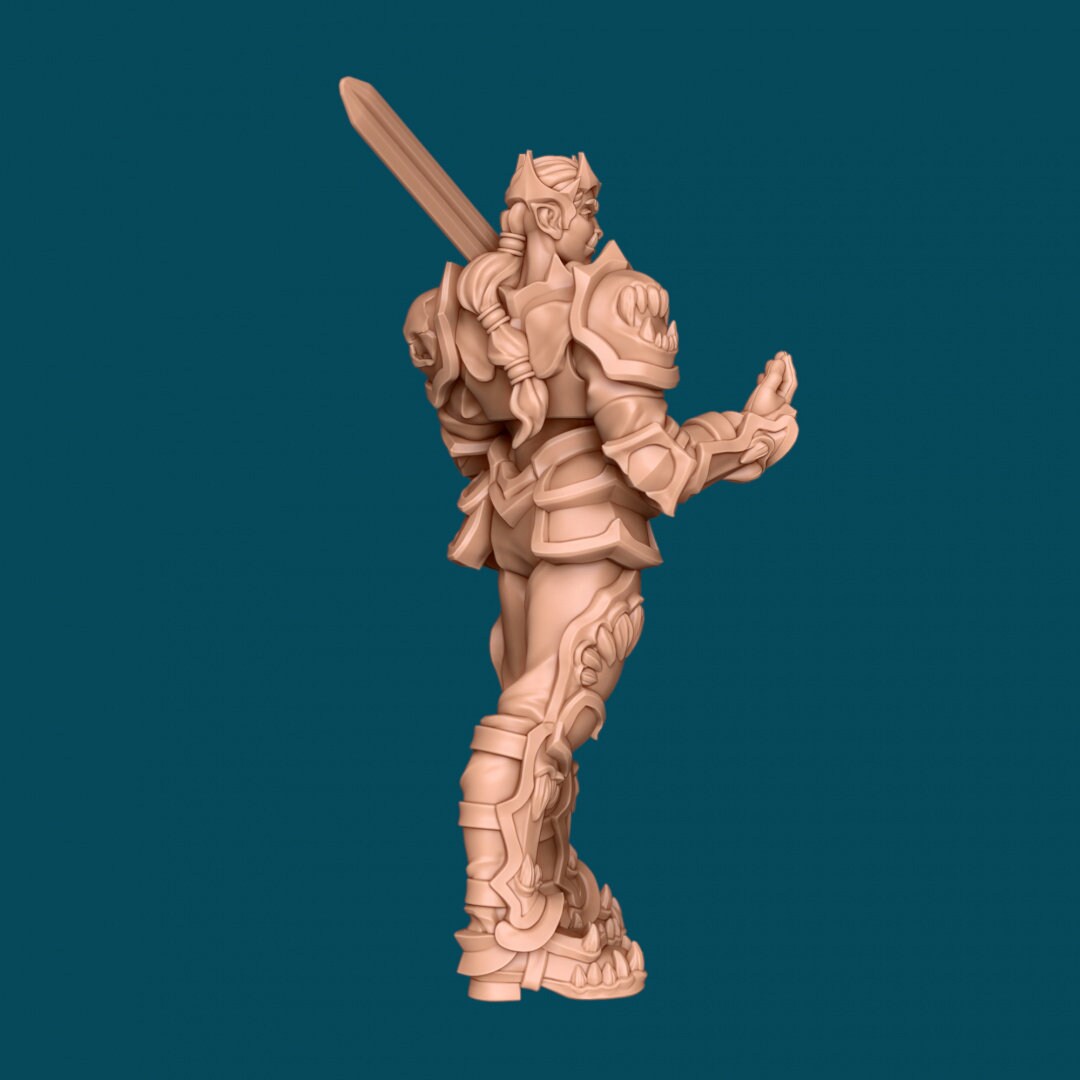 Female Orc Queen for TTRPG - Awkward Penguin Miniatures - D&D - TTRPG - 32mm Miniature - Pathfinder - Unpainted - 5E