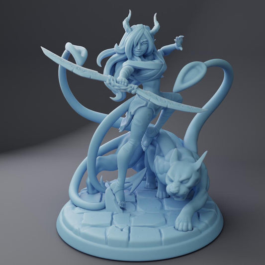 Female Tiefling Rogue - Twin Goddess Miniatures - D&D - TTRPG - 32mm Miniature - Pathfinder - Unpainted