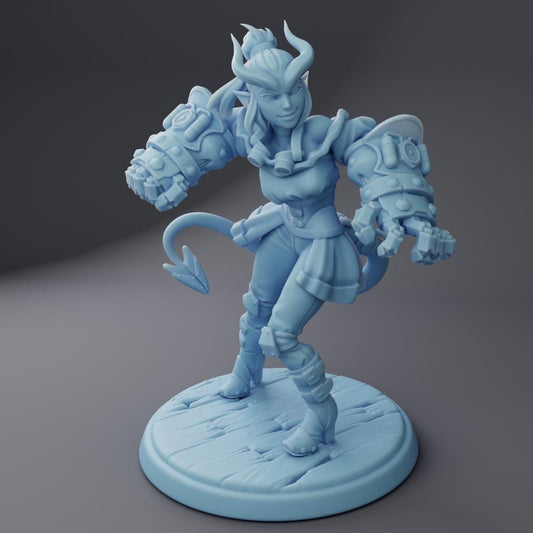 Male Tiefling Barbarian - Twin Goddess Miniatures - D&D - TTRPG - 32mm Miniature - Pathfinder - Unpainted